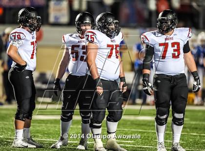 Thumbnail 2 in Graham vs. Argyle (UIL 4A Semifinal) photogallery.