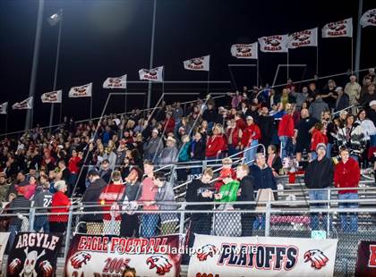 Thumbnail 1 in Graham vs. Argyle (UIL 4A Semifinal) photogallery.