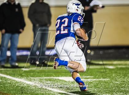 Thumbnail 1 in Graham vs. Argyle (UIL 4A Semifinal) photogallery.