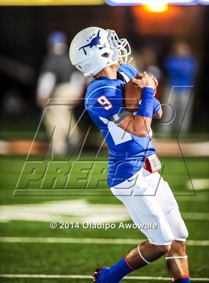 Thumbnail 1 in Graham vs. Argyle (UIL 4A Semifinal) photogallery.