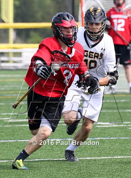 Thumbnail 3 in Hand vs. Pomperaug (CIAC Class M Quarterfinal) photogallery.