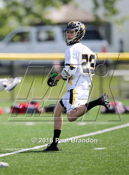 Thumbnail 1 in Hand vs. Pomperaug (CIAC Class M Quarterfinal) photogallery.