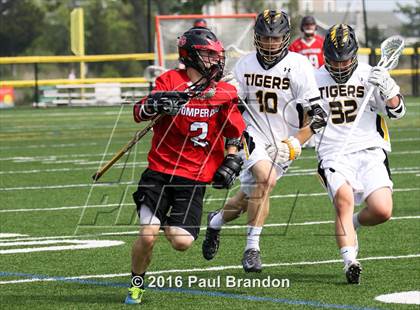 Thumbnail 2 in Hand vs. Pomperaug (CIAC Class M Quarterfinal) photogallery.