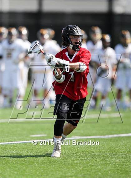 Thumbnail 3 in Hand vs. Pomperaug (CIAC Class M Quarterfinal) photogallery.