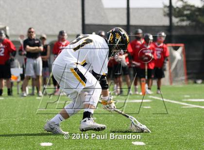 Thumbnail 3 in Hand vs. Pomperaug (CIAC Class M Quarterfinal) photogallery.