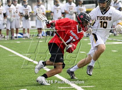Thumbnail 3 in Hand vs. Pomperaug (CIAC Class M Quarterfinal) photogallery.