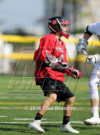 Thumbnail 3 in Hand vs. Pomperaug (CIAC Class M Quarterfinal) photogallery.