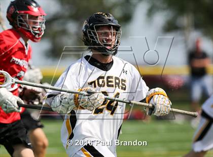 Thumbnail 1 in Hand vs. Pomperaug (CIAC Class M Quarterfinal) photogallery.