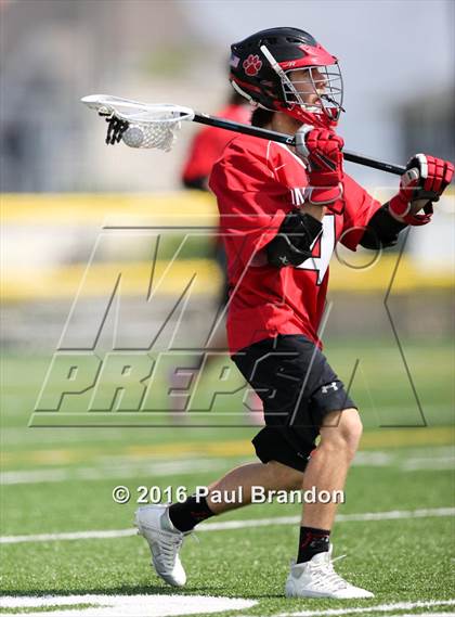 Thumbnail 2 in Hand vs. Pomperaug (CIAC Class M Quarterfinal) photogallery.