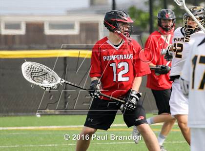 Thumbnail 2 in Hand vs. Pomperaug (CIAC Class M Quarterfinal) photogallery.