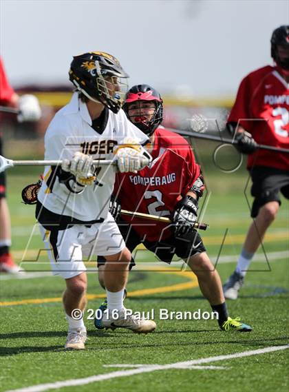 Thumbnail 1 in Hand vs. Pomperaug (CIAC Class M Quarterfinal) photogallery.