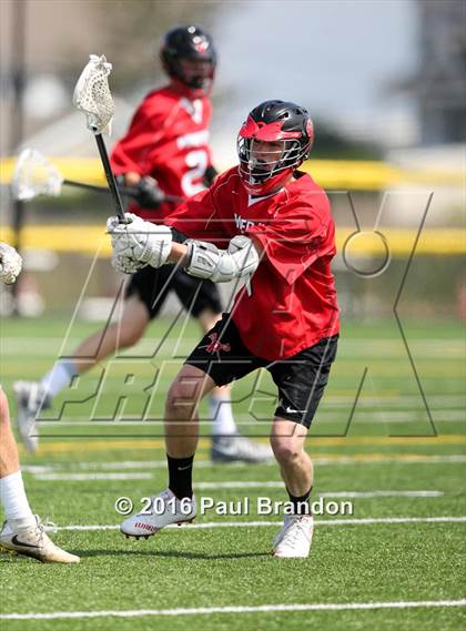 Thumbnail 3 in Hand vs. Pomperaug (CIAC Class M Quarterfinal) photogallery.