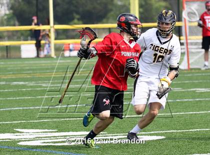 Thumbnail 1 in Hand vs. Pomperaug (CIAC Class M Quarterfinal) photogallery.