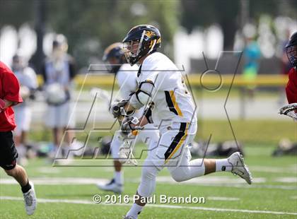 Thumbnail 2 in Hand vs. Pomperaug (CIAC Class M Quarterfinal) photogallery.