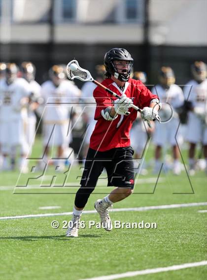 Thumbnail 1 in Hand vs. Pomperaug (CIAC Class M Quarterfinal) photogallery.