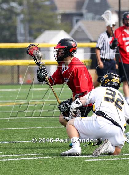 Thumbnail 1 in Hand vs. Pomperaug (CIAC Class M Quarterfinal) photogallery.