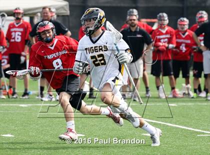 Thumbnail 1 in Hand vs. Pomperaug (CIAC Class M Quarterfinal) photogallery.