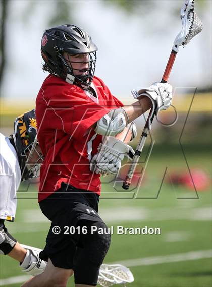 Thumbnail 1 in Hand vs. Pomperaug (CIAC Class M Quarterfinal) photogallery.