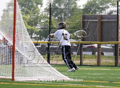 Thumbnail 1 in Hand vs. Pomperaug (CIAC Class M Quarterfinal) photogallery.