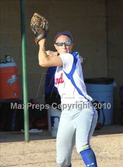 Thumbnail 2 in Bullard @ Gilmer photogallery.