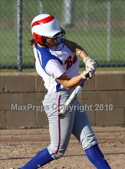 Thumbnail 1 in Bullard @ Gilmer photogallery.
