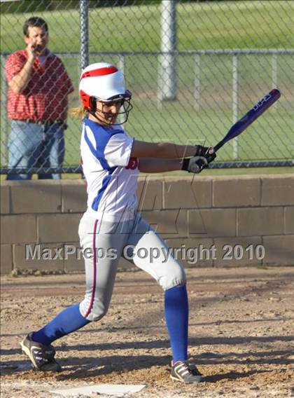 Thumbnail 2 in Bullard @ Gilmer photogallery.