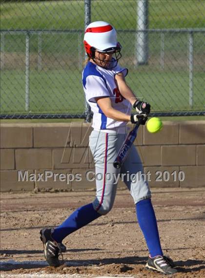 Thumbnail 1 in Bullard @ Gilmer photogallery.