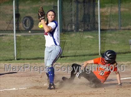 Thumbnail 3 in Bullard @ Gilmer photogallery.