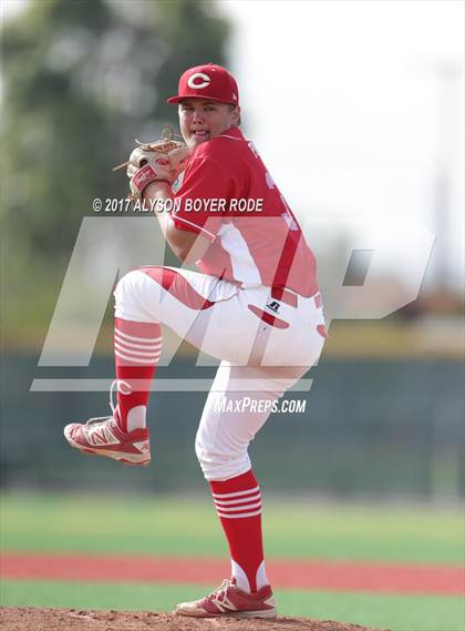 Thumbnail 2 in Corona vs. Gahr photogallery.