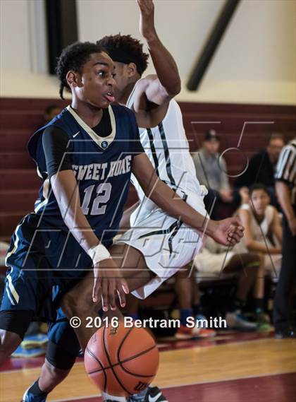 Thumbnail 1 in Sweet Home @ East (Martin Luther King Jr. Classic) photogallery.