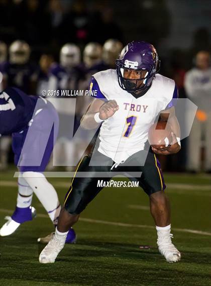 Thumbnail 1 in New Rochelle vs. Troy (NYSPHSAA Class AA Semifinal) photogallery.