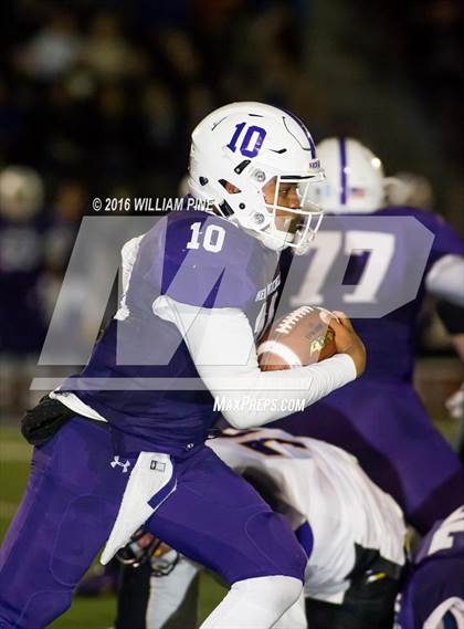 Thumbnail 2 in New Rochelle vs. Troy (NYSPHSAA Class AA Semifinal) photogallery.