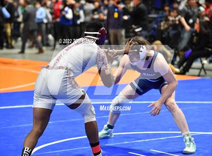 Thumbnail 3 in UIL State Championships - 5A 170lb Final photogallery.