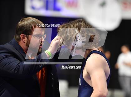 Thumbnail 3 in UIL State Championships - 5A 170lb Final photogallery.