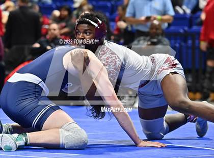 Thumbnail 3 in UIL State Championships - 5A 170lb Final photogallery.