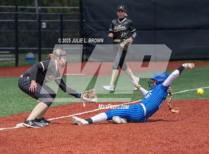 Thumbnail 3 in Noblesville vs Lake Central (Carmel Invite) photogallery.