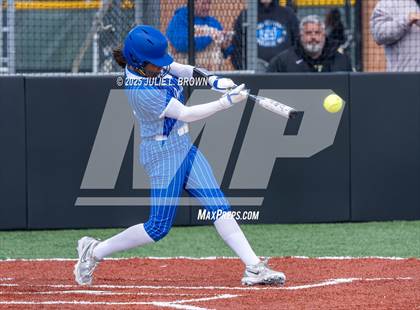 Thumbnail 2 in Noblesville vs Lake Central (Carmel Invite) photogallery.