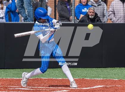 Thumbnail 3 in Noblesville vs Lake Central (Carmel Invite) photogallery.