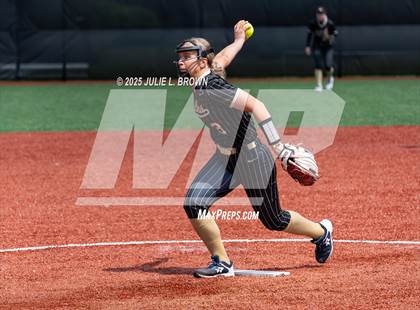 Thumbnail 3 in Noblesville vs Lake Central (Carmel Invite) photogallery.