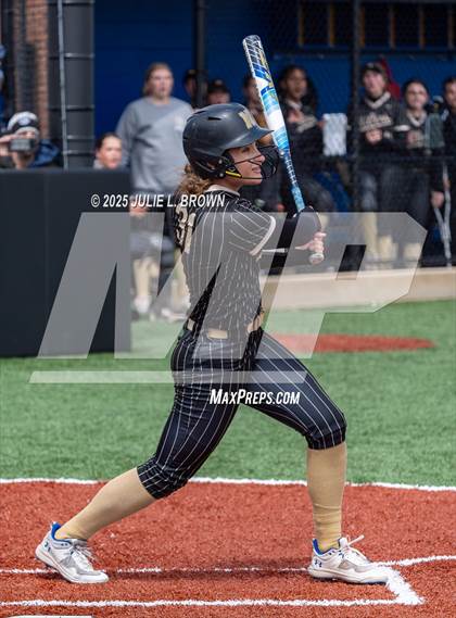 Thumbnail 3 in Noblesville vs Lake Central (Carmel Invite) photogallery.