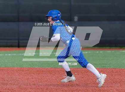 Thumbnail 1 in Noblesville vs Lake Central (Carmel Invite) photogallery.