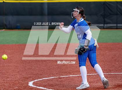 Thumbnail 1 in Noblesville vs Lake Central (Carmel Invite) photogallery.