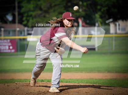 Thumbnail 1 in Dupo vs Lebanon (IHSA 1A Regional Quarterfinals) photogallery.