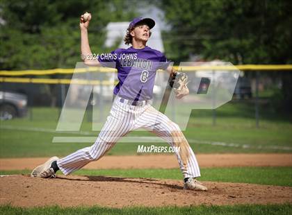 Thumbnail 3 in Dupo vs Lebanon (IHSA 1A Regional Quarterfinals) photogallery.