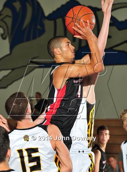 Thumbnail 3 in Harvard-Westlake @ Galena (MaxPreps Holiday Classic) photogallery.