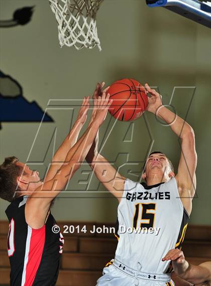 Thumbnail 3 in Harvard-Westlake @ Galena (MaxPreps Holiday Classic) photogallery.