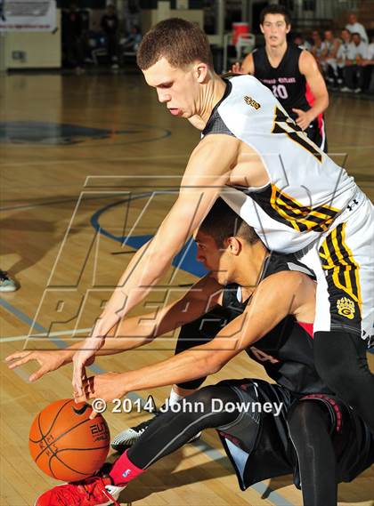 Thumbnail 3 in Harvard-Westlake @ Galena (MaxPreps Holiday Classic) photogallery.