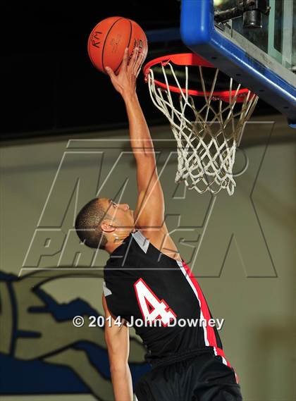 Thumbnail 3 in Harvard-Westlake @ Galena (MaxPreps Holiday Classic) photogallery.