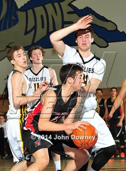 Thumbnail 1 in Harvard-Westlake @ Galena (MaxPreps Holiday Classic) photogallery.