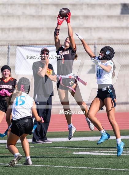 Thumbnail 1 in Santiago @ Mission Viejo photogallery.